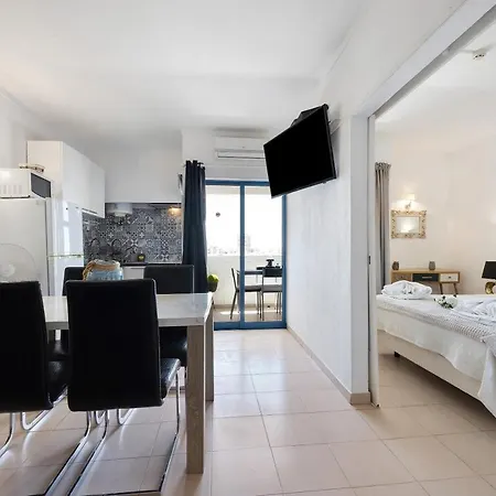 Rocha House Apartment *